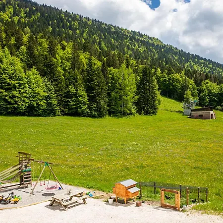 Holiday home La Resilience, Au Pied Des Pistes A Autrans-Meaudre-en-Vercors