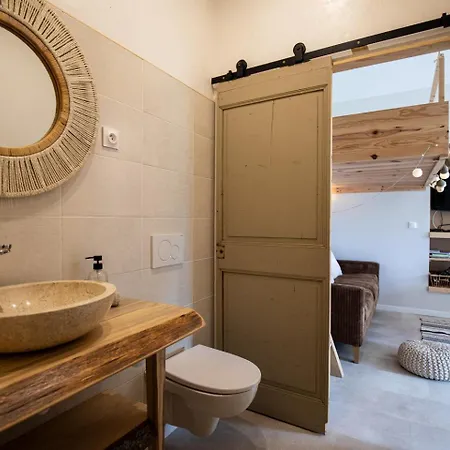 Holiday home Studio La Resilience, Au Pied Des Pistes A *